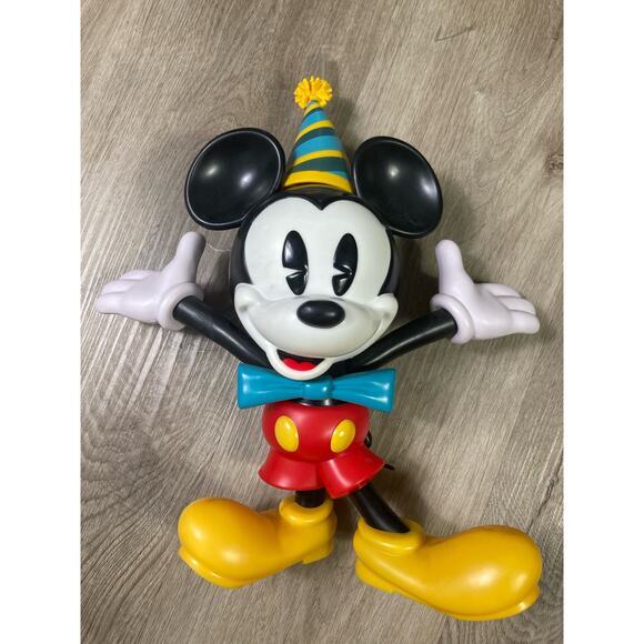 Disney Parks Mickey Mouse 90th Birthday Exclusive Sipper Cup 12" Party Figurine - Picture 4 of 10